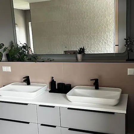 Idyllisches, Modernes Ferienhaus Grossweitzschen